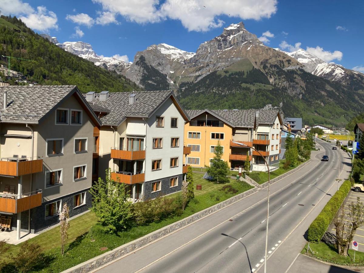 Spirit Apartments - Neben Dem Titlis - Parkplatz Engelberg Bagian luar foto